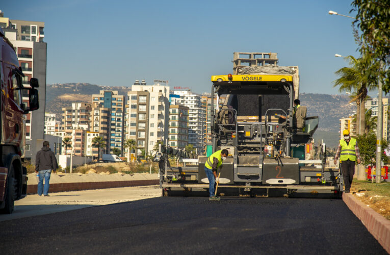 HAFTA SONU YASAĞINDA DA BÜYÜKŞEHİR TÜM EKİPLERİ İLE GÖREVDE