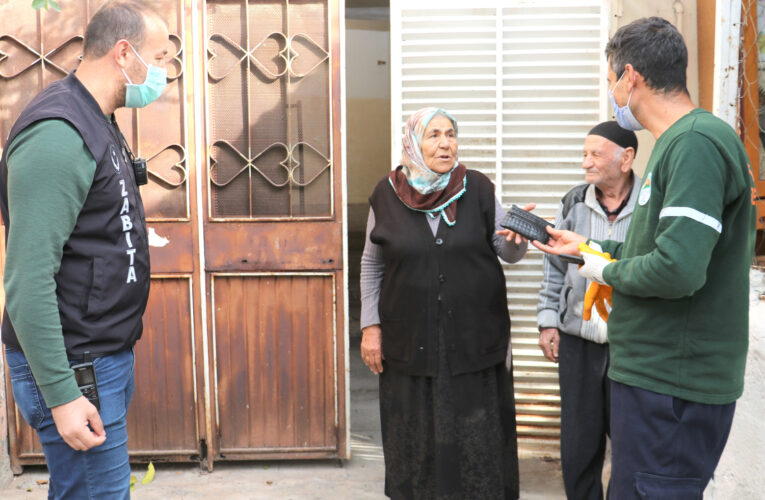 “Yolda Bulduğu Cüzdanı Sahibine Teslim Etti”