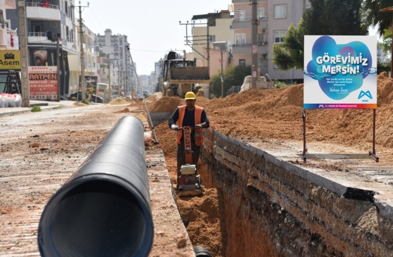 KUYULUK BÖLGESİ SAKİNLERİ UZUN YILLARDIR BEKLEDİKLERİ KANALİZASYON HATTINA KAVUŞTU