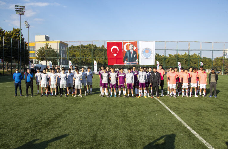 ATATÜRK’ÜN MERSİN’E GELİŞ GÜNÜNE ÖZEL FUTBOL TURNUVASI