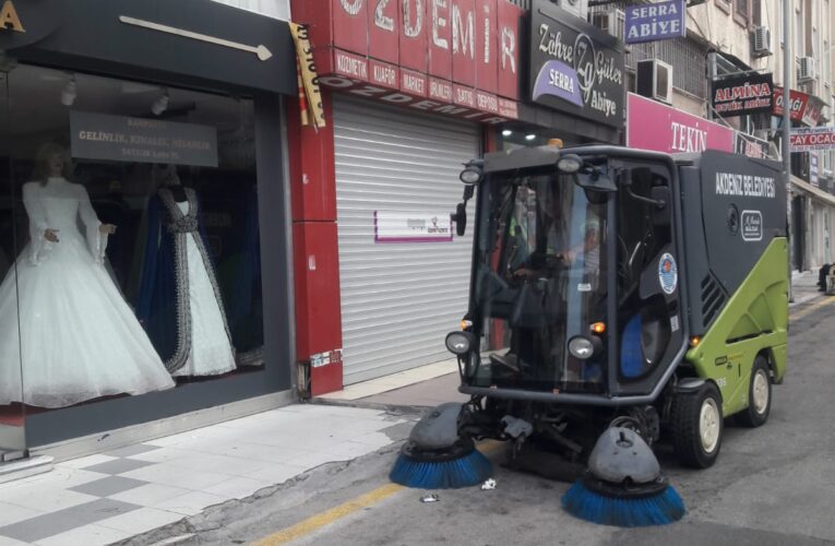 Günde yaklaşık 400 ton çöp toplanıp şehirden çıkarılıyor