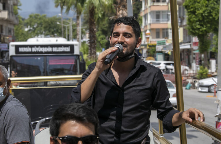 SİLİFKE’DE CADDE CADDE, SOKAK SOKAK ROMAN HAVASI ESTİ