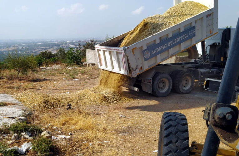 Vatandaşların can güvenliği için kasis ve dubalar yapılıyor