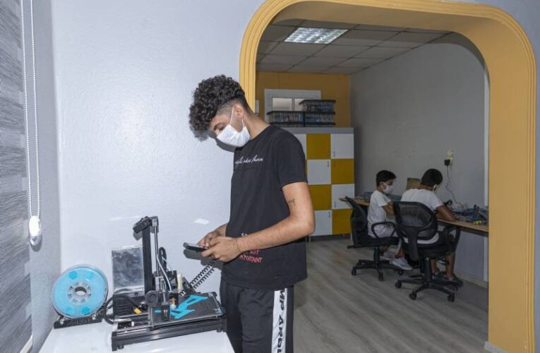 Atölyenin tüm malzemeleri Büyükşehir’in geri dönüşüm atölyesinden