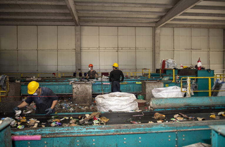 BÜYÜKŞEHİR, BAYRAMDA 8 BİN 658 TON EVSEL KATI ATIĞI TAŞIDI