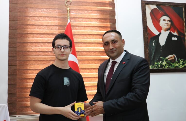 “Atsız Başkanımıza Teşekkür Ederiz”