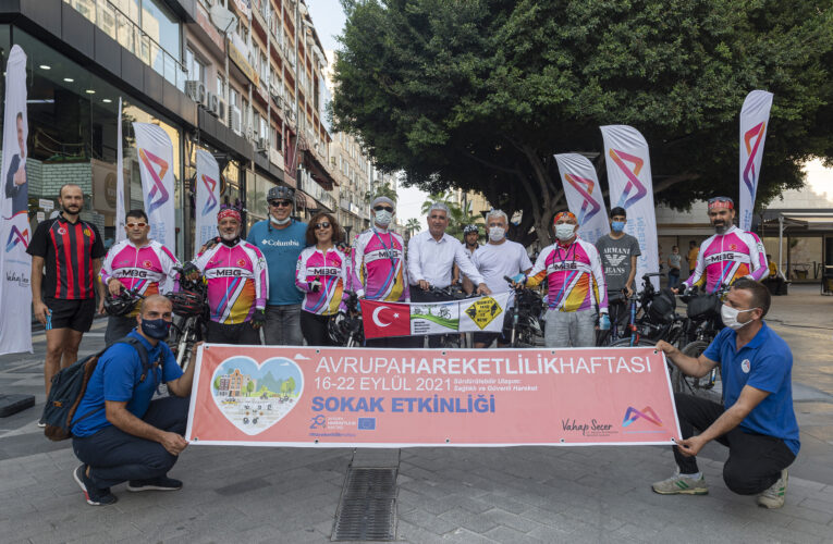 BÜYÜKŞEHİR’İN BİSİKLET TURU İLE RENKLİ GÖRÜNTÜLER OLUŞTU