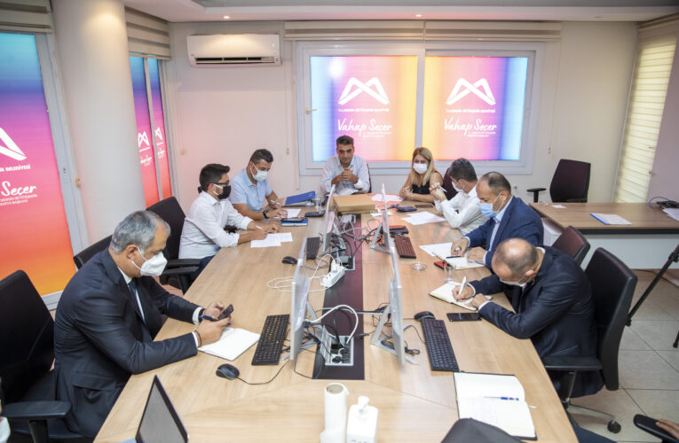 MERSİN BÜYÜKŞEHİR’İN FİLOSUNA KATILACAK 56 ORTA BOY OTOBÜS İÇİN İMZALAR ATILDI