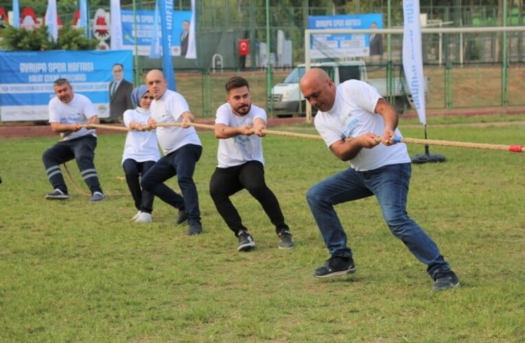“Halat Çekme Yarışmasında kazanan Dostluk Oldu”
