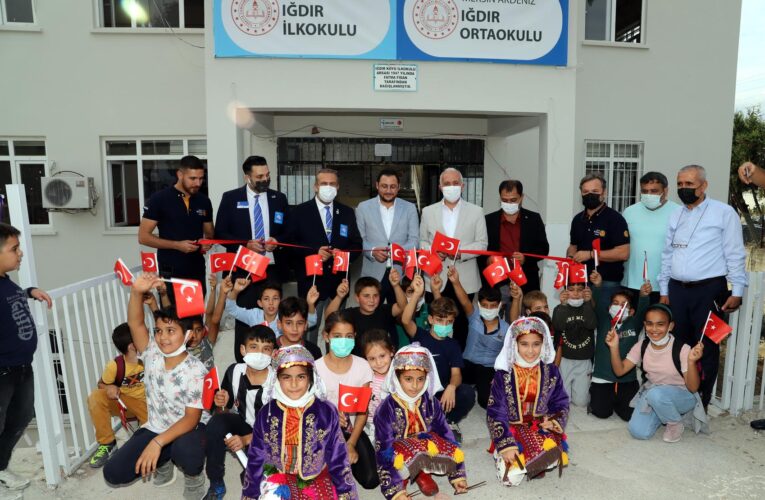 “Akdeniz’e 6 yeni okul sözü aldık”