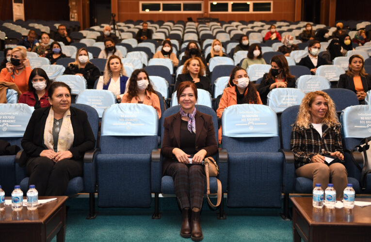 MUHTARLARDAN “KADINA ŞİDDET; KORKAKLIKTIR” MESAJI