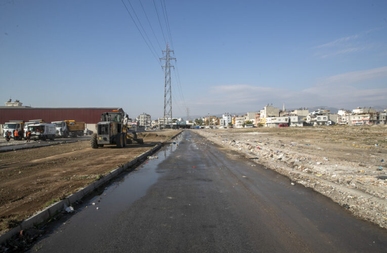 Polat: “Kentin göbeğine kaçak depolama dökümü yapılan bir alandayız”