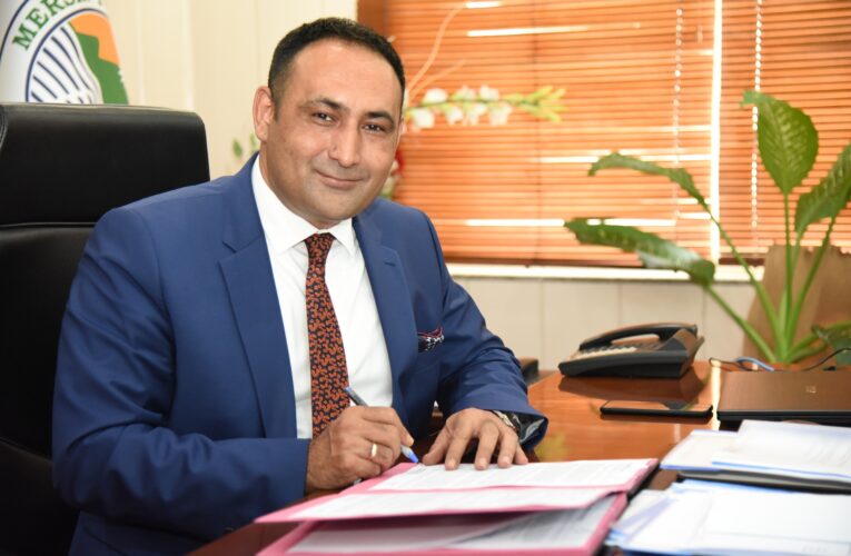 Başkan Yılmaz, yeni yılın tüm insanlığa sağlık, huzur, barış ve mutluluk getirmesi temennisinde bulundu