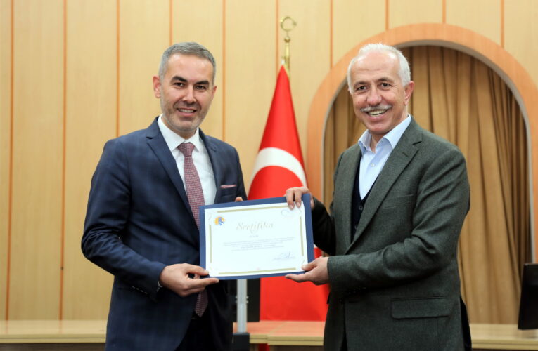 ONLAR ARTIK BİRER PROJE UZMANI!