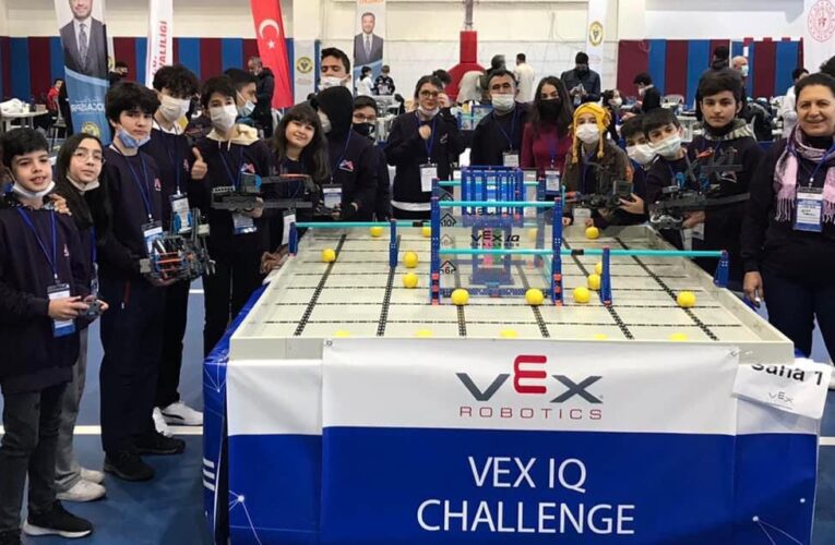 Çalışmalarıyla örnek oluyorlar