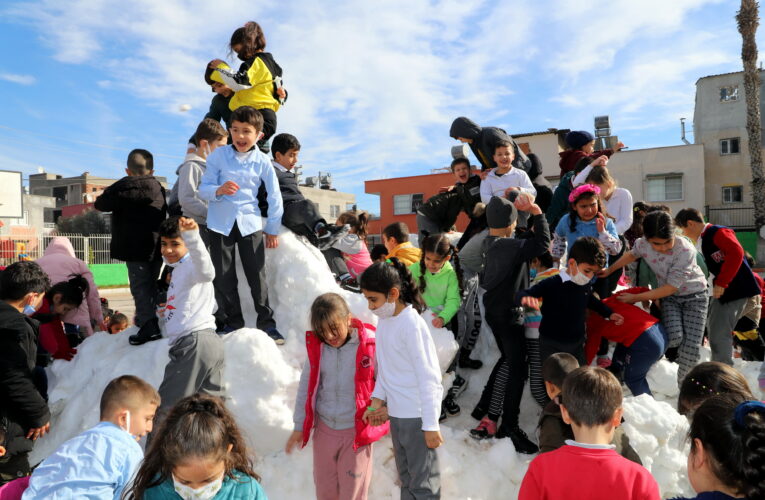 “Çocuklarımızı kar sürprizi ile sevindirdik”