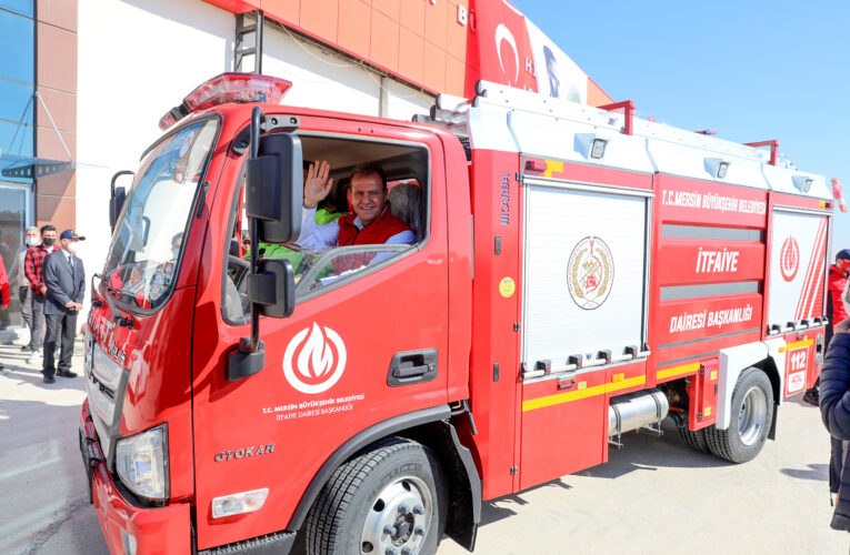 BAŞKAN SEÇER, YENİ ARAÇ ALIMLARINI DEĞERLENDİRDİ: “KENTİMİZE, VATANDAŞIMIZA YAKIŞIR ÖLÇÜDE YENİLENİYOR VE YENİLENMEYE DEVAM EDECEK”