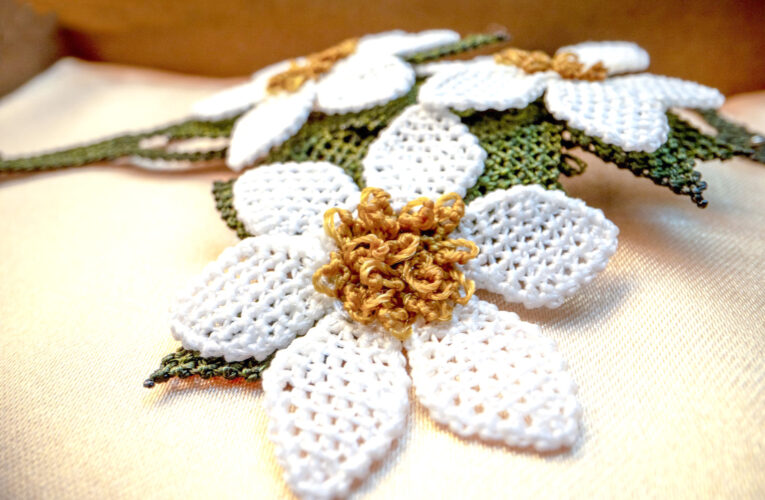 İTALYAN RESSAM ZONARO’NUN ESERİNİ ÇAMLIYAYLALI KADINLAR YAŞATIYOR