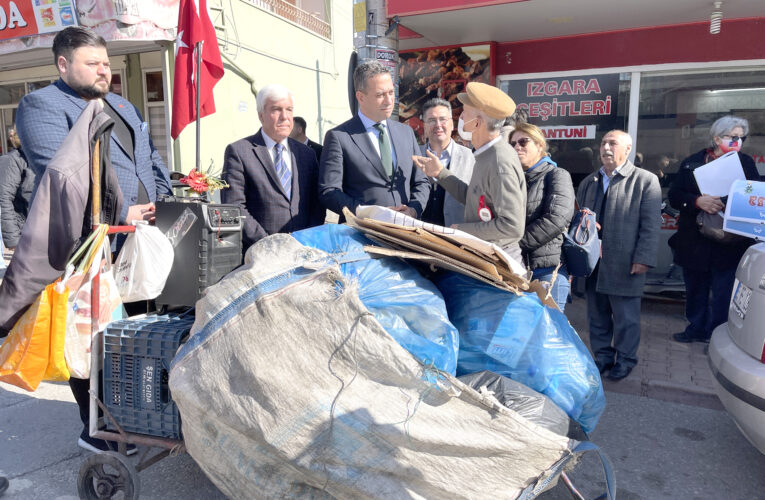 “Pazar esnafımızı perişan ediyor”