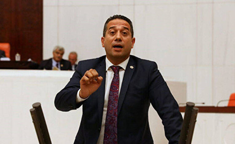 “SARAYIN KİRLİ KALEMLERİ, YAĞDANLIKLARI İYİCE ÇİRKİNLEŞTİ”