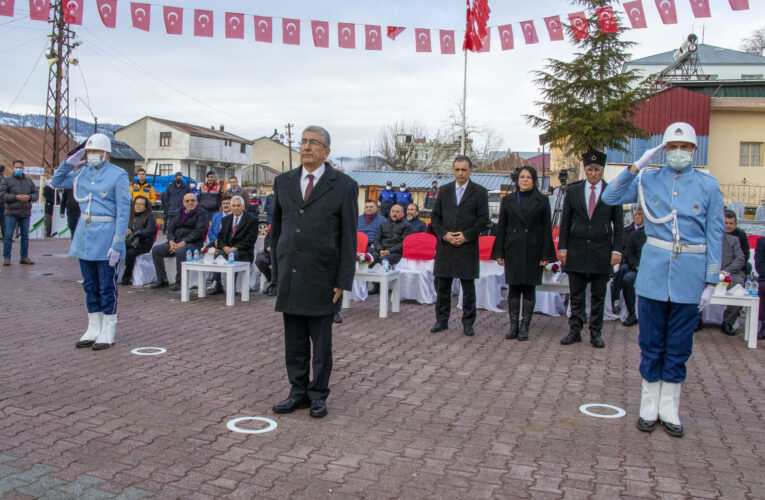 “102. KURTULUŞ YIL DÖNÜMÜMÜZ KUTLU OLSUN”