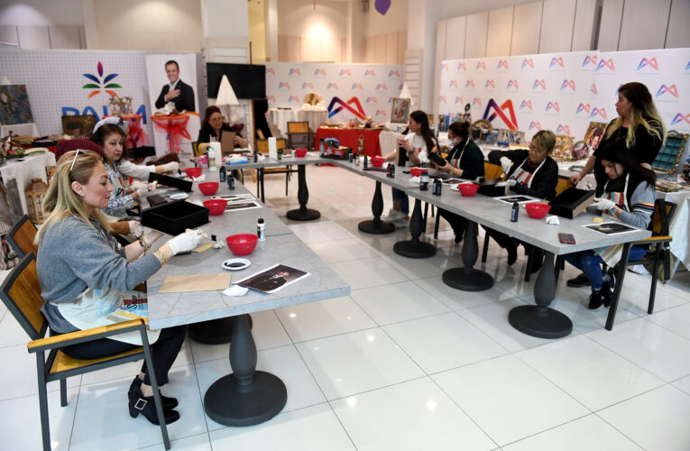 Minikler şanlı Türk bayrağı resmi yaptı