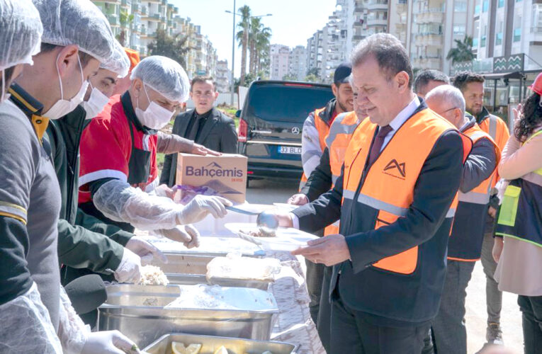 “ÜZERİNDEN BİSİKLET YOLU GEÇEN İLK KATLI KAVŞAK OLACAK”