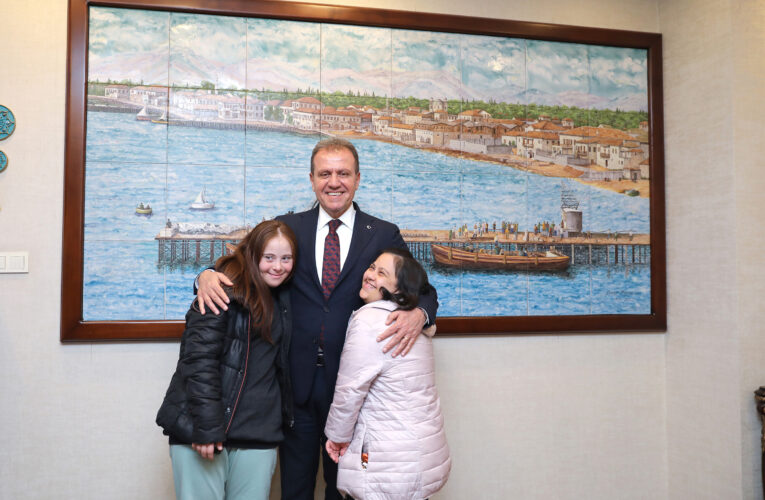 BAŞKAN SEÇER: “MERSİN ÇOK GÜZEL BİR YER, ÇOK DAHA GÜZEL OLACAK”