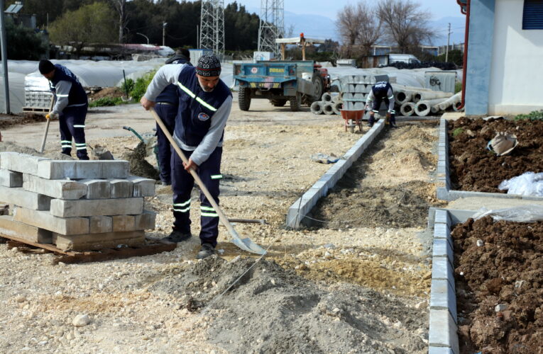 “Akdeniz’in yeşil alan varlığını arttırıyoruz”