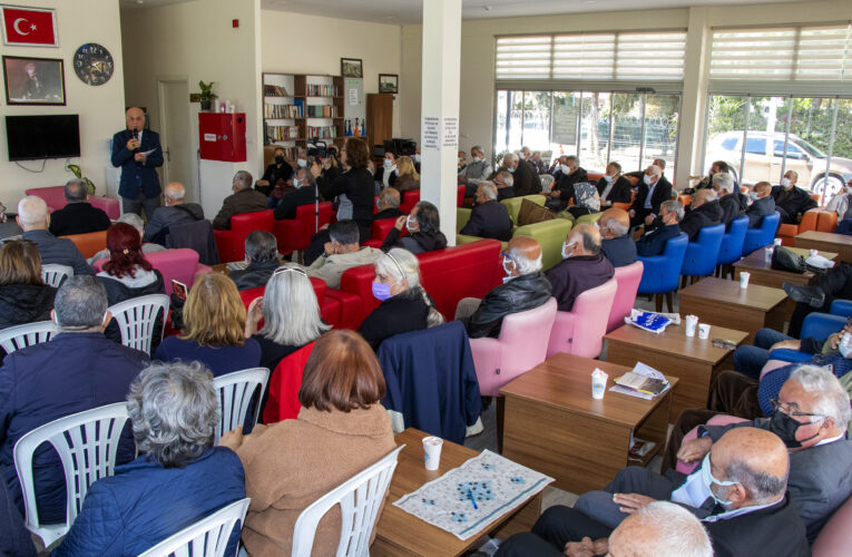 “Ceketinin düğmesini çözmek için seyirciden müsaade isteyen bir insandı”