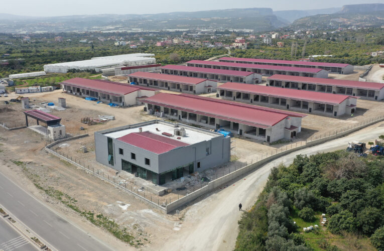 BÜYÜKŞEHİR, ERDEMLİ HALİ’Nİ AĞUSTOS 2022’DE BİTİRMEYİ PLANLIYOR