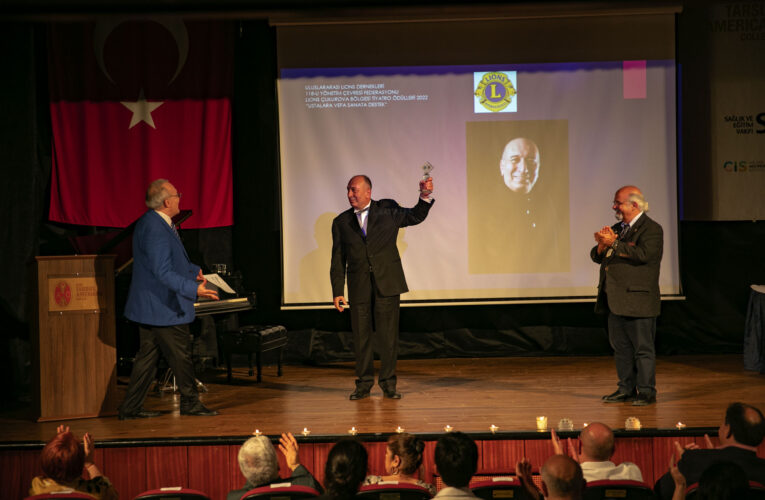 LİONS ÇUKUROVA BÖLGESİ TİYATRO ÖDÜLLERİ SAHİPLERİNİ BULDU