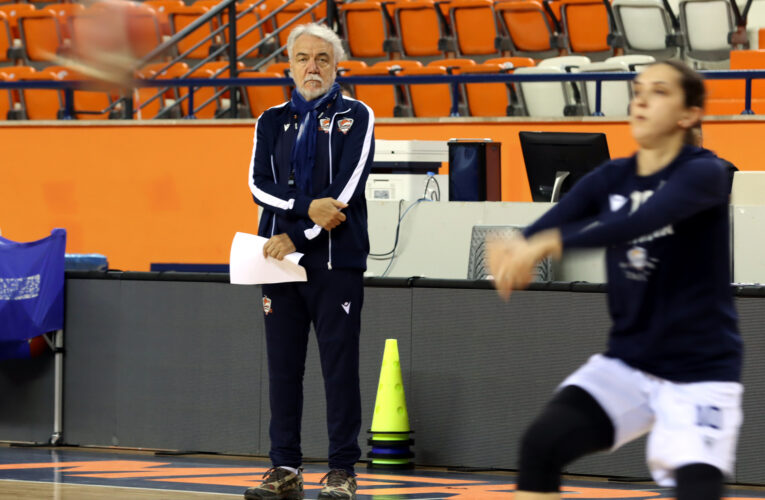 BAŞANTRENÖR KALAYCIOĞLU: FENERBAHÇE MAÇI BİR BAŞLANGIÇ