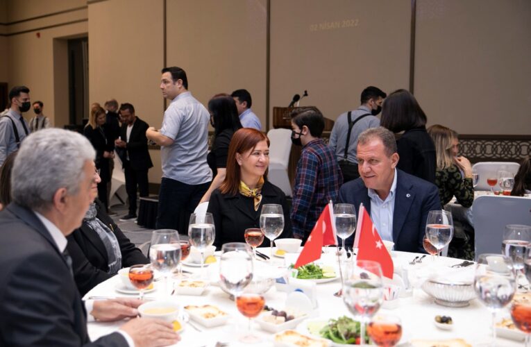 RAMAZAN AYININ İLK İFTARI ŞEHİT AİLELERİ VE GAZİLERLE YAPILDI