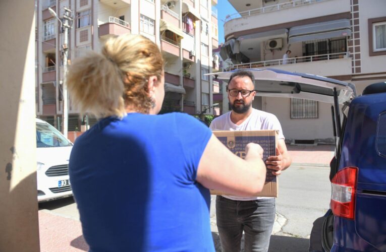 Yenişehir Belediyesinin gıda kolisi yardımı devam ediyor