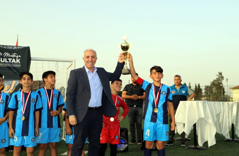 “Çocuklarımızı, diledikleri lise ve üniversite hayallerine kavuşturuyoruz”