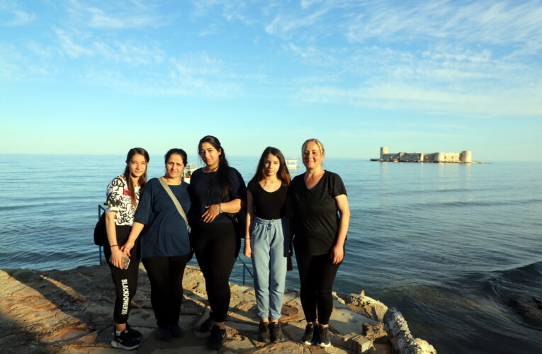 ANNE-KIZ PROJESİ DEVAM EDİYOR