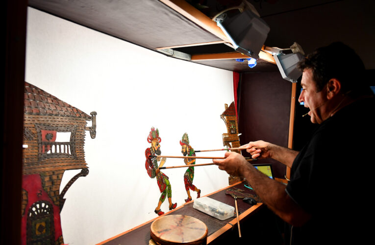 TARIM İŞÇİLERİNİN ÇOCUKLARININ “KARAGÖZ” HEYECANI