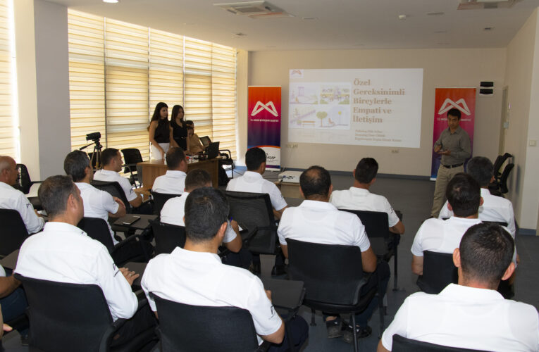 Şoförler eğitimden geçti