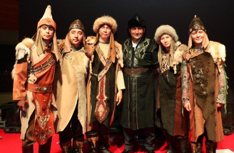 “Konsere ‘Anayurt Marşı’ Damga Vurdu”