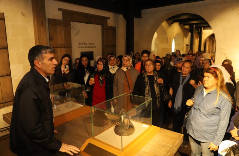 Yeşil Vadi ve Bakırcılar Çarşısını gezdiler