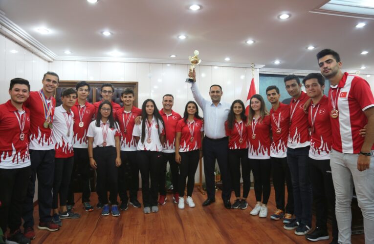 “TOROSLAR BELEDİYESİ BOCCE TAKIMI, TÜRKİYE’NİN YİNE GURURU OLDU”