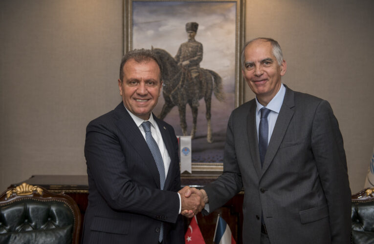 “İŞBİRLİĞİNİN, DOSTLUK BAĞLARI, KÜLTÜREL VE EKONOMİK BAĞLAR KURMANIN DAHA ÖNEMLİ OLDUĞUNU DÜŞÜNÜYORUM”