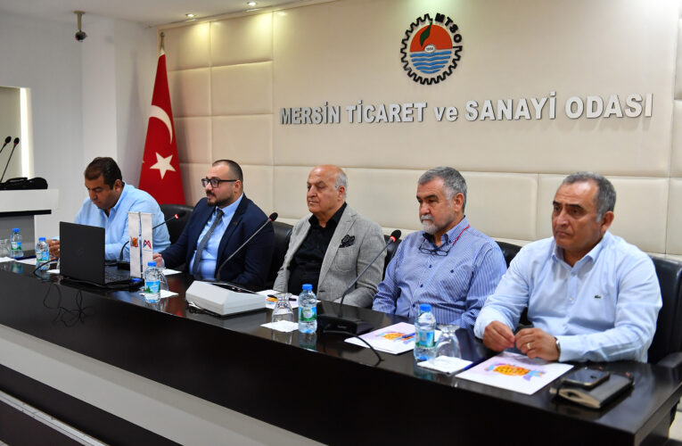 KARİYER MERKEZİ İLE BİRÇOK KURUMUN İŞ BİRLİĞİNDE SATIŞ DANIŞMANLIĞI KURSU AÇILDI