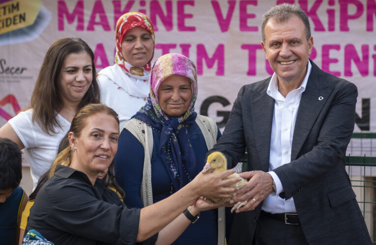 BAŞKAN SEÇER: “MERSİN HALKI; ÇALIŞAN, ÜRETEN, TAŞTAN, TOPRAKTAN EKMEĞİNİ ÇIKARAN BİR HALKTIR”