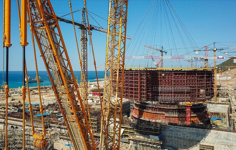 ÜNİTESİNE AİT KOR TUTUCU SAHAYA GETİRİLEREK TASARIM KONUMUNA YERLEŞTİRİLDİ