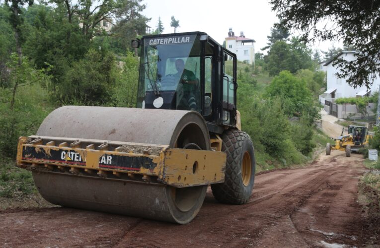 TOROSLAR BELEDİYESİNDEN YAYLA YOLLARINA BAKIM