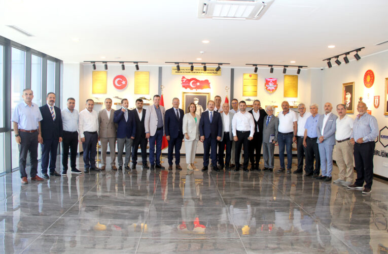 Vali Pehlivan, sanayiciler ile kahvaltıda buluştu