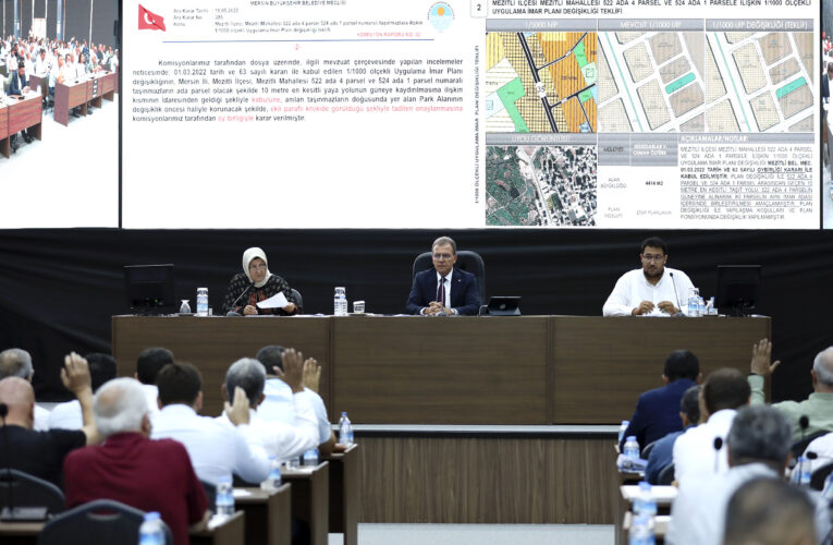 “BÜYÜKŞEHİR BELEDİYESİ GÖREVLİSİNİN VALİLİK İZNİ OLMADAN GECE YARISI SAAT 02.00’DA EVİNDEN ALINMASI HUKUK DIŞIDIR”