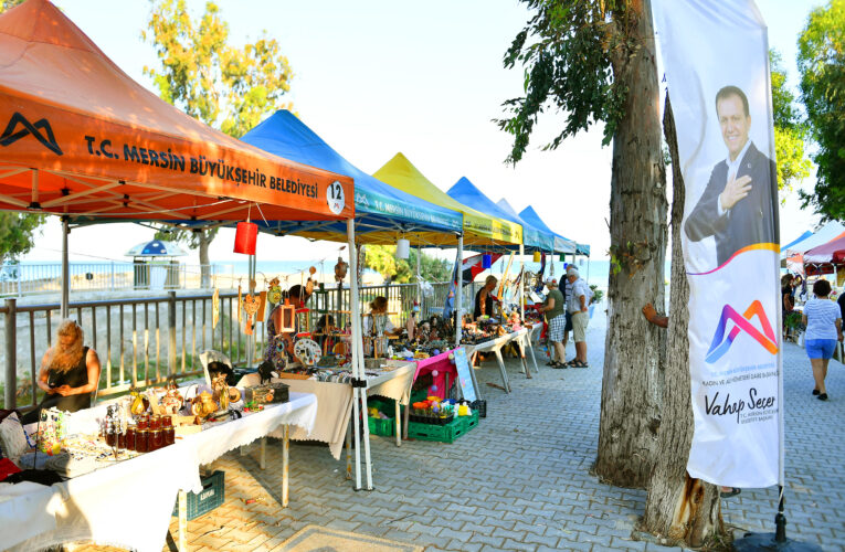 VATANDAŞLARDAN, KADINLARIN EL EMEĞİ GÖZ NURU ÜRÜNLERİNE BÜYÜK İLGİ